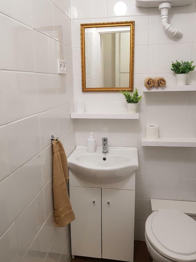 דירות Nyíregyháza Lia Apartman מראה חיצוני תמונה